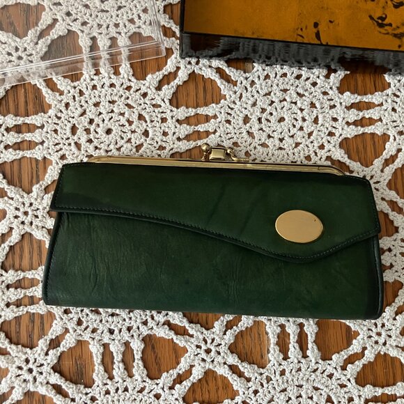 NOS Vintage Belle Brummel Green Leather Clutch Purse with the box - Picture 2 of 15